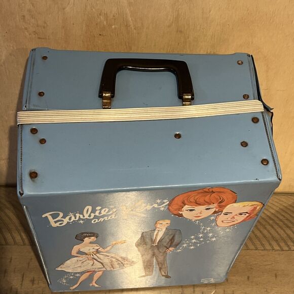 Vintage 1964 Mattel Inc Barbie & Friends Doll Large Trunk Blue Case SPP - Picture 4 of 11